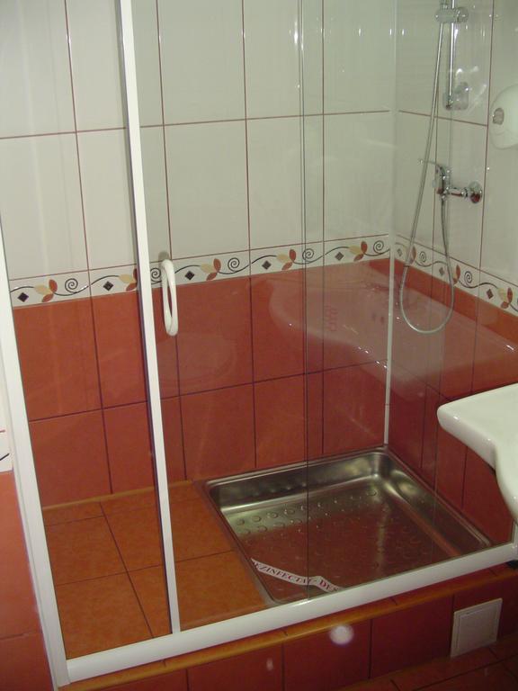 Hotel Europa Ploieşti Chambre photo